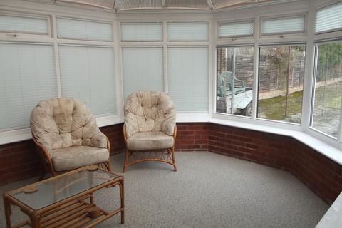 2 bedroom property to rent, The Crescent, Canterbury, CT2