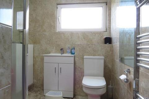 4 bedroom house to rent, Park Hill Rise, Croydon, CR0