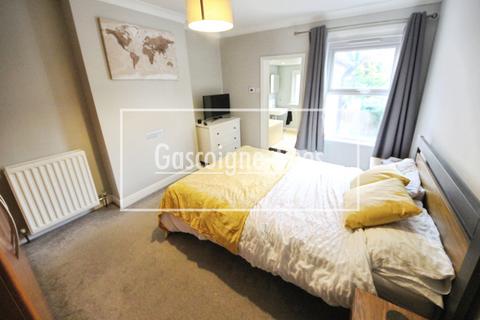 undefined, Church Road, Leatherhead, KT22