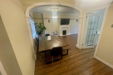 3 bedroom semi-detached house for sale, Kingstanding Road, Birmingham