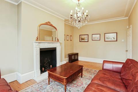 undefined, North Parade, Grantham