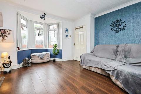 3 bedroom end of terrace house for sale, Norrington Grove, BIRMINGHAM