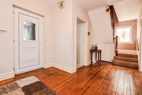 4 bedroom semi-detached house for sale, Court Oak Road, Harborne, Birmingham