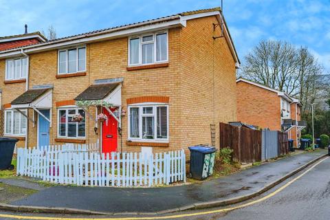 2 bedroom semi-detached house for sale, Crest Park, HEMEL HEMPSTEAD