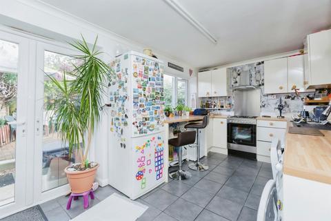 3 bedroom semi-detached house for sale, Strathmore Road, Hinckley