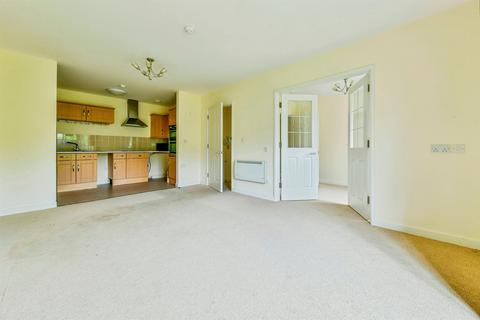 undefined, Elmside Walk, Hitchin