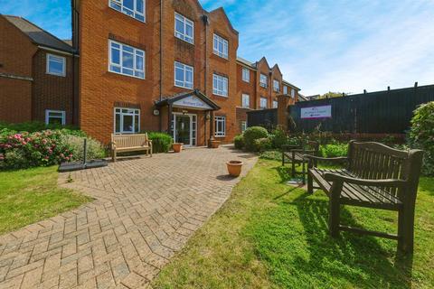 undefined, Elmside Walk, Hitchin