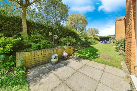 undefined, Elmside Walk, Hitchin