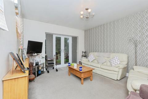 2 bedroom detached bungalow for sale, Kirkby Road, Barwell, Leicester
