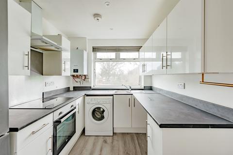 undefined, Victoria Close, Horley