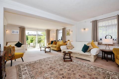 undefined, Old Watling Street, Flamstead, St. Albans