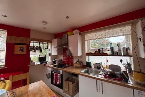 2 bedroom flat to rent, Knight Court, Bristol, BS16