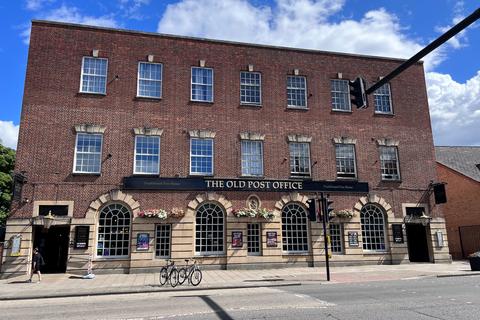 2 bedroom flat to rent, The Old Post Office, Bristol, BS16