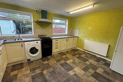 2 bedroom house to rent, Bramfield Avenue, Derby, DE22
