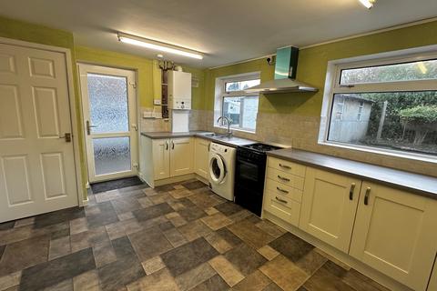 2 bedroom house to rent, Bramfield Avenue, Derby, DE22