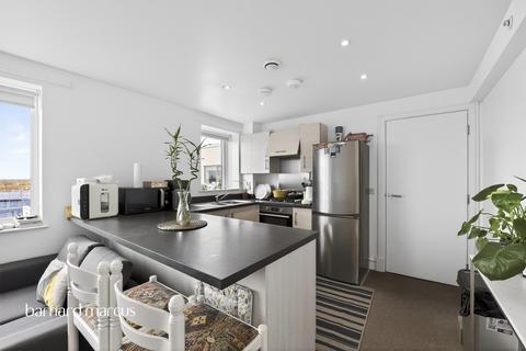 1 bedroom apartment for sale, Town Lane, Stanwell, Staines-Upon-Thames