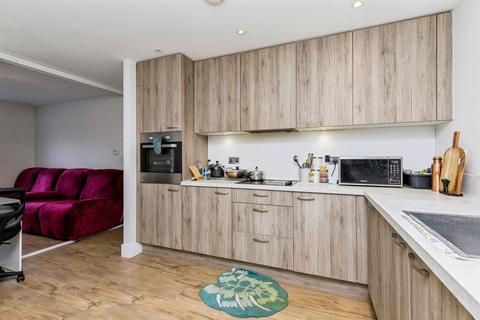 2 bedroom apartment for sale, Scholars Walk, Horsham