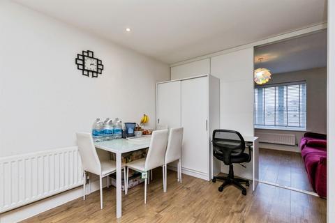 2 bedroom apartment for sale, Scholars Walk, Horsham