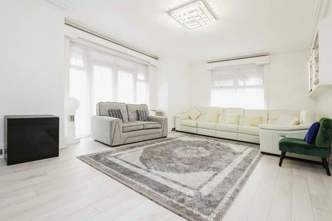 5 bedroom semi-detached house for sale, Halesowen Road, CRADLEY HEATH
