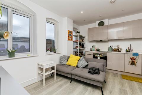 1 bedroom apartment for sale, North Street, Horsham