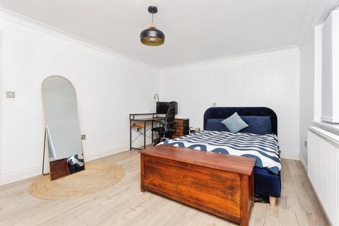 undefined, Bessborough Road, Harrow