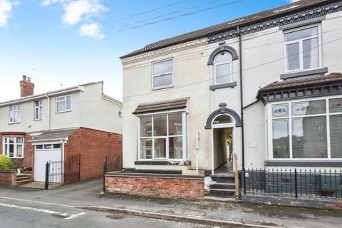 undefined, Compton Road, CRADLEY HEATH