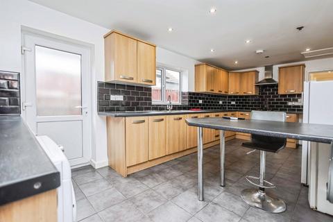 undefined, Compton Road, CRADLEY HEATH