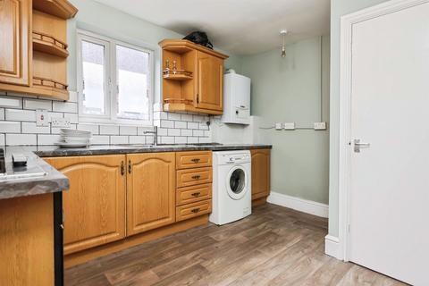 2 bedroom end of terrace house for sale, Station Road, Cradley Heath