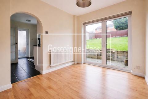 undefined, Bushy Hill Drive, Guildford, GU1