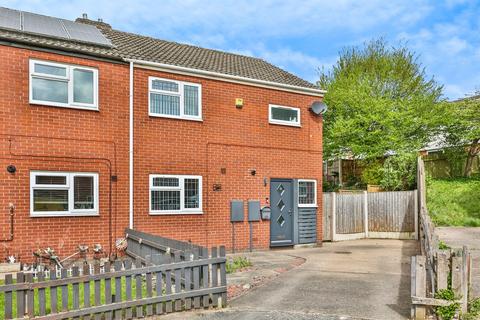 undefined, Clare Close, Nottingham