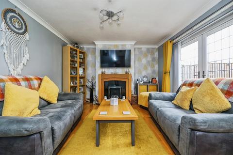undefined, Clare Close, Nottingham