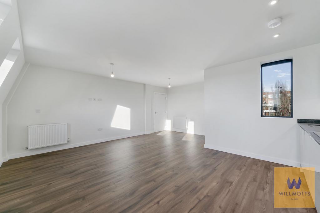 Open plan kitchen/lounge