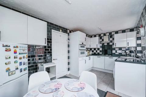3 bedroom terraced house for sale, Lacey Avenue, Hucknall, Nottingham