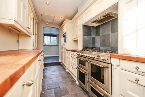 3 bedroom detached house for sale, Waterfall Lane, CRADLEY HEATH