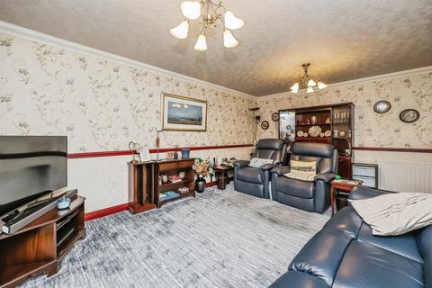 4 bedroom detached house for sale, Simonfields Close, Stanley Common, Ilkeston