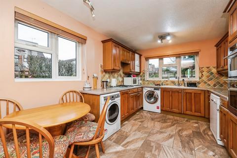 4 bedroom detached house for sale, Simonfields Close, Stanley Common, Ilkeston