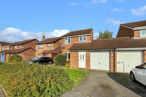3 bedroom link detached house for sale, Barnberry Close, Ashford TN23 5PW