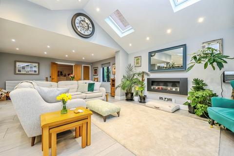 5 bedroom detached house for sale, Pentridge Drive, Ilkeston