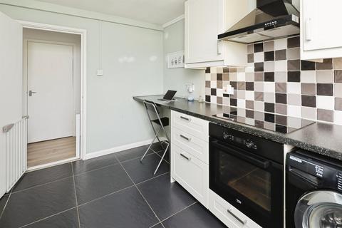 2 bedroom apartment for sale, Albion Street, Kenilworth