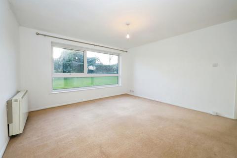 3 bedroom flat for sale, Chaddesley Road, Kidderminster