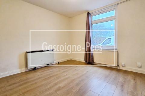undefined, Worplesdon Road, Guildford, GU2