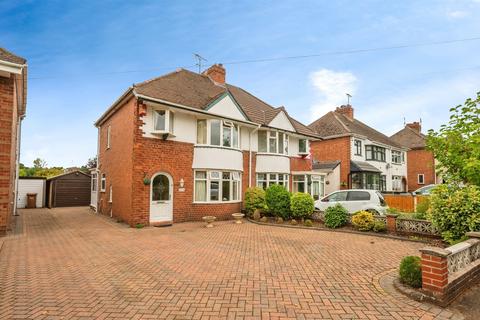 3 bedroom semi-detached house for sale, Stourbridge Road, Kidderminster