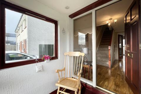 undefined, Dunnichen Gardens, Glasgow, G64