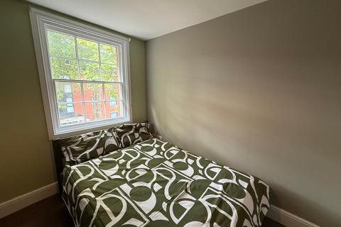 4 bedroom apartment to rent, Friar Gate, Derby, DE1