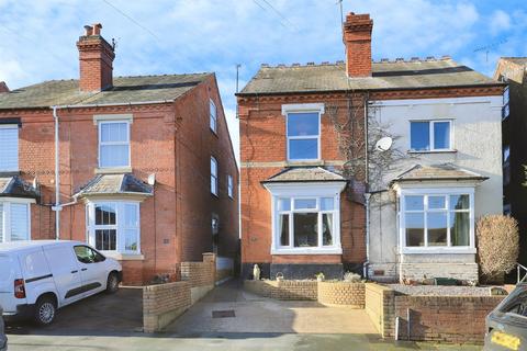 3 bedroom semi-detached house for sale, Connaught Avenue, Kidderminster