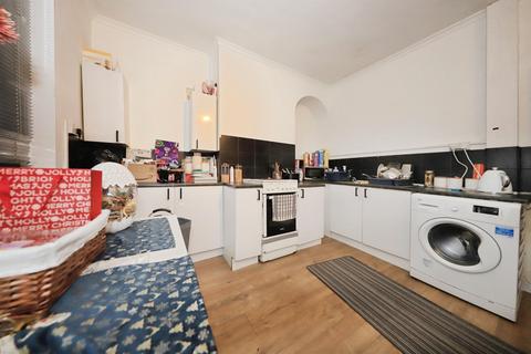 2 bedroom terraced house for sale, Stourbridge Road, Kidderminster