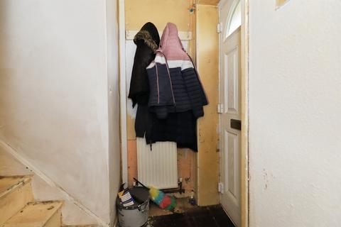 3 bedroom end of terrace house for sale, Canterbury Road, KIDDERMINSTER