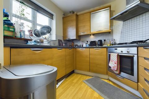 2 bedroom flat to rent, Watergate Court, Leicester, LE3