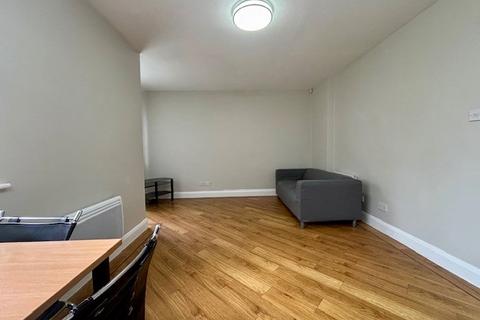 2 bedroom flat to rent, Upper Parliament Street, Liverpool, L8