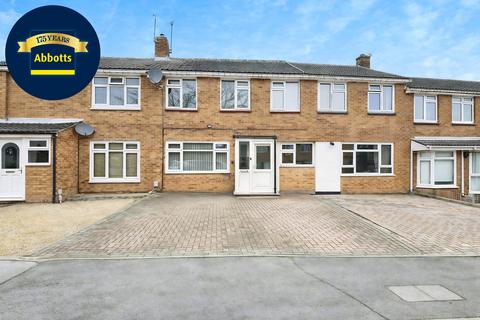 3 bedroom terraced house to rent, Latchetts Shaw, Basildon, SS16